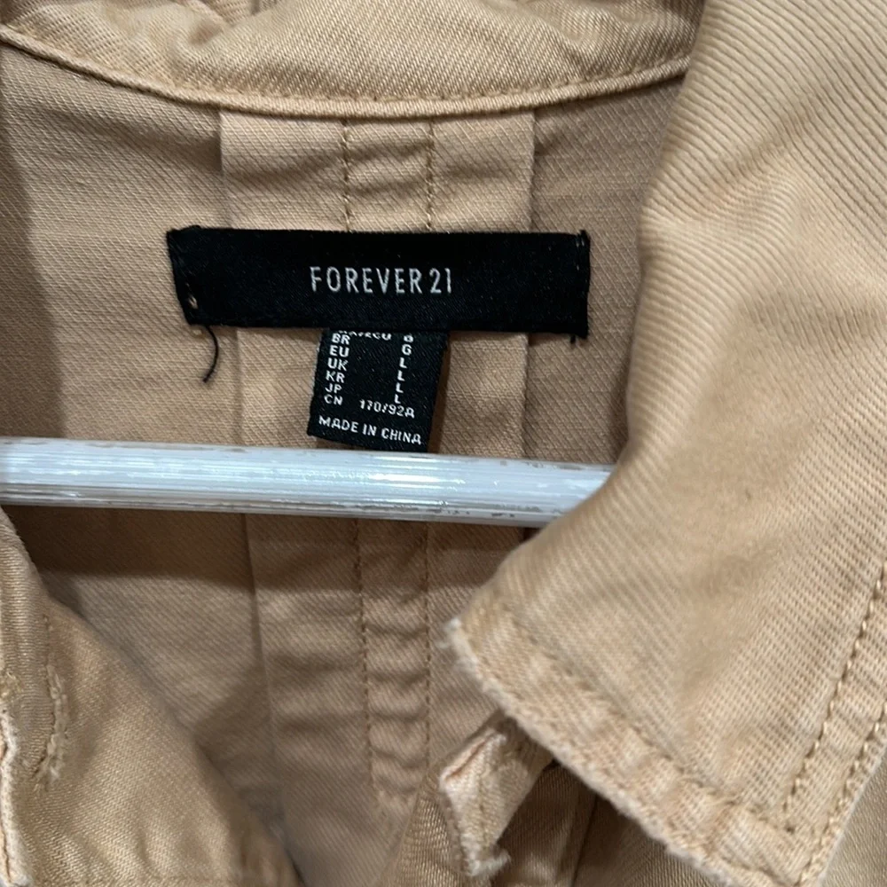 Women’s Forever 21 Canvas Twill Khaki Puff Sleeve Jacket Size Large Tan - Picture 2 of 4